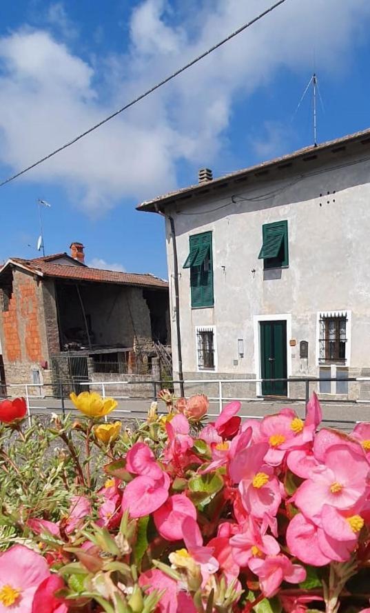 Vila La Casetta Sulla Costa Stazzano Exteriér fotografie